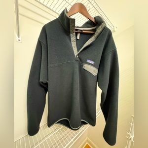 Patagonia Synchilla Black Sweater Large